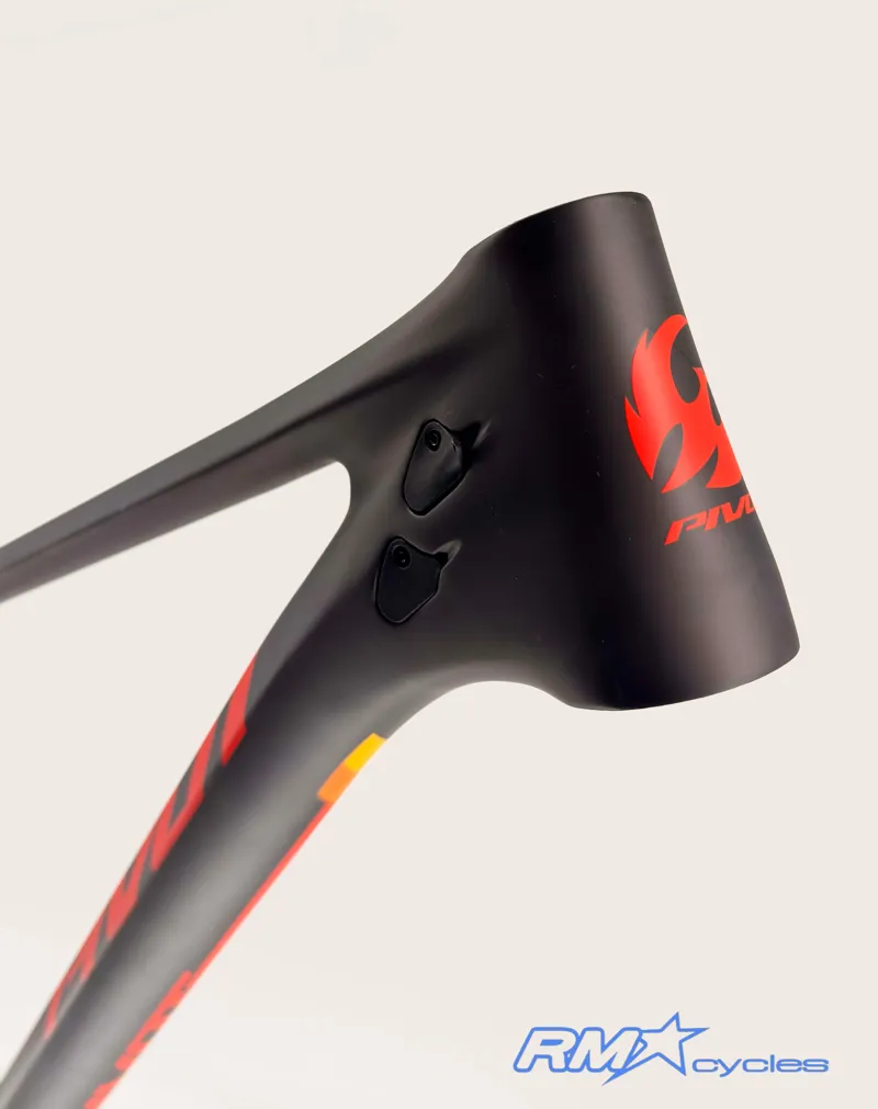 Pivot Les SL Carbon Frameset Size Large Black Sunset-1