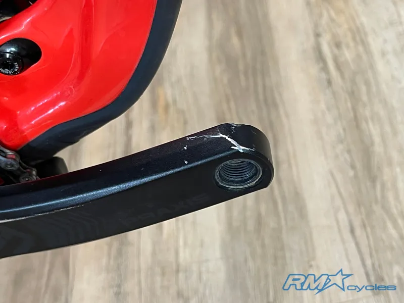 Pivot Phoenix Saint Pro S1 Mint Red Ex-demo-8
