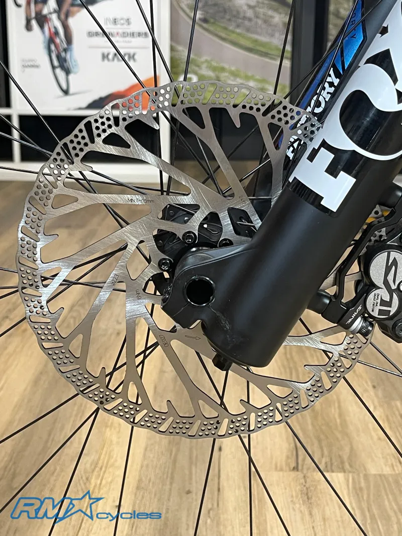 Pivot Phoenix Saint Pro S3 Blue White Ex-demo-8