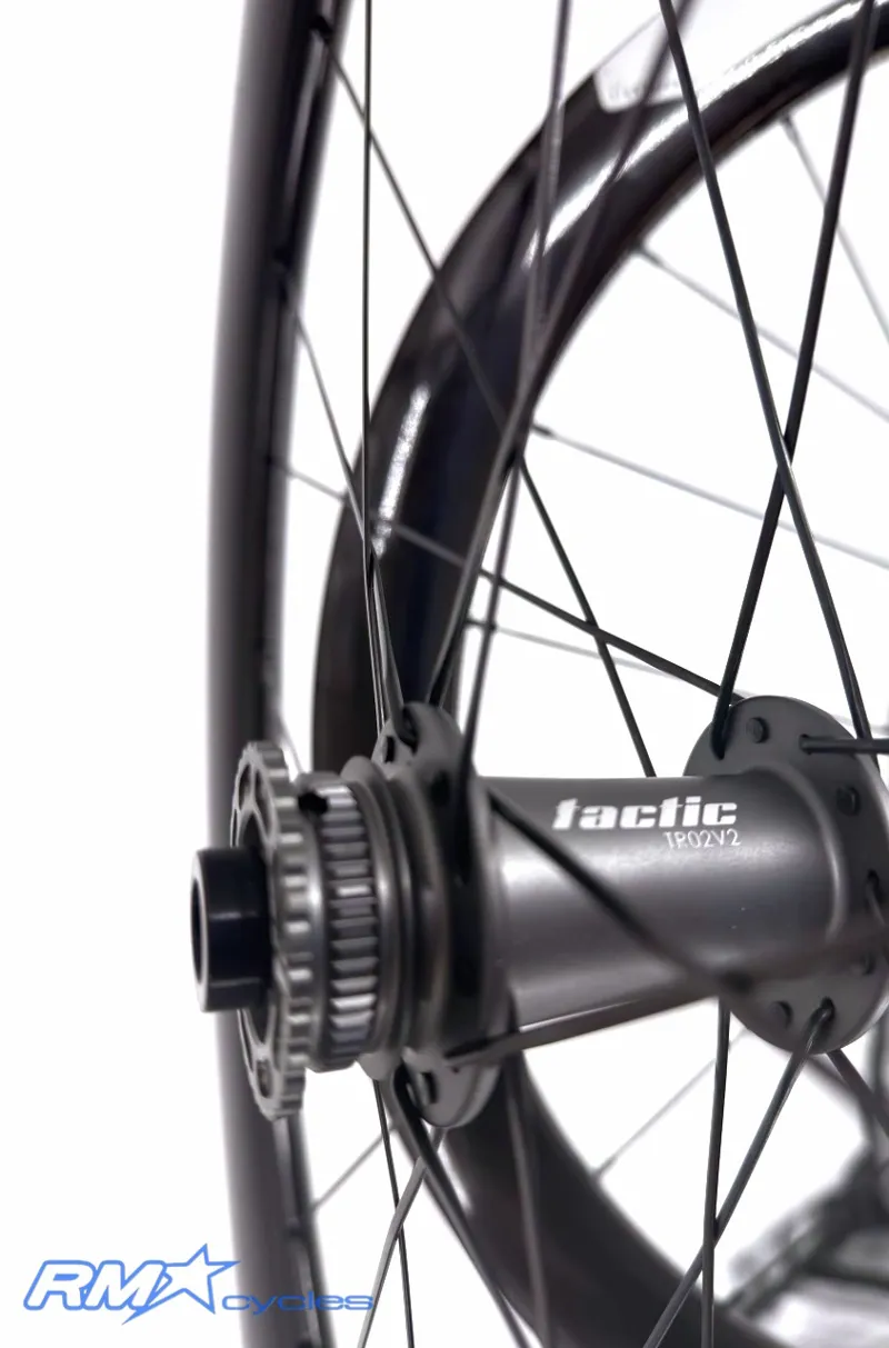 Princeton Carbonworks P1 Singularis R50 Carbon Wheelset Shimano Tactic TR02 HG 11Spd-3