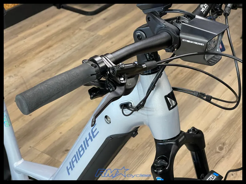 Haibike TREKKING 7 Low Soft Grey Red Small 2025 Ex-Display-6