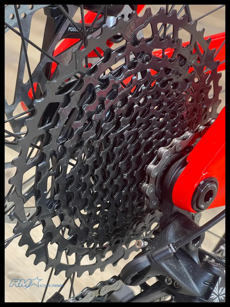 Haibike AllMtn 4 Electric Bike Small in Silver/Red/Black Glossy 2025 Ex-Display-4