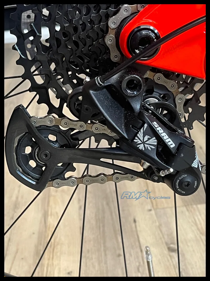 Haibike AllMtn 4 Electric Bike Small in Silver/Red/Black Glossy 2025 Ex-Display-5