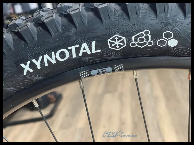 Haibike AllMtn 4 Electric Bike Small in Silver/Red/Black Glossy 2025 Ex-Display-12