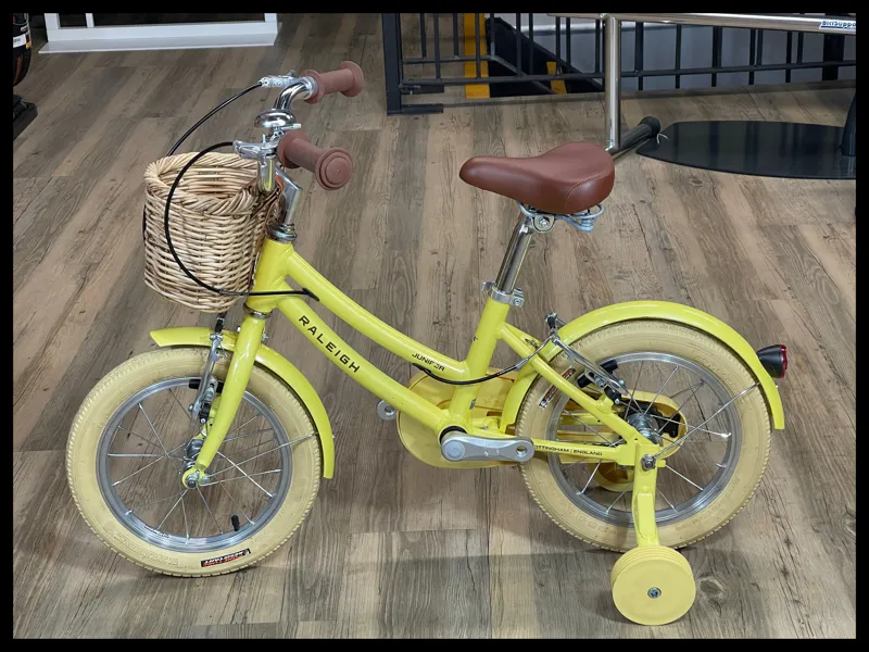 Raleigh Juniper 14 Inch Wheel Kids Bike Mid in Mango 2025 Ex-Display-1