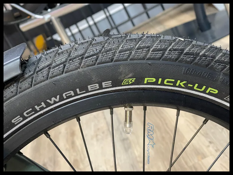 Raleigh Modum Electric Compact City Bike 40/20 Green 2024 Approved Used-11