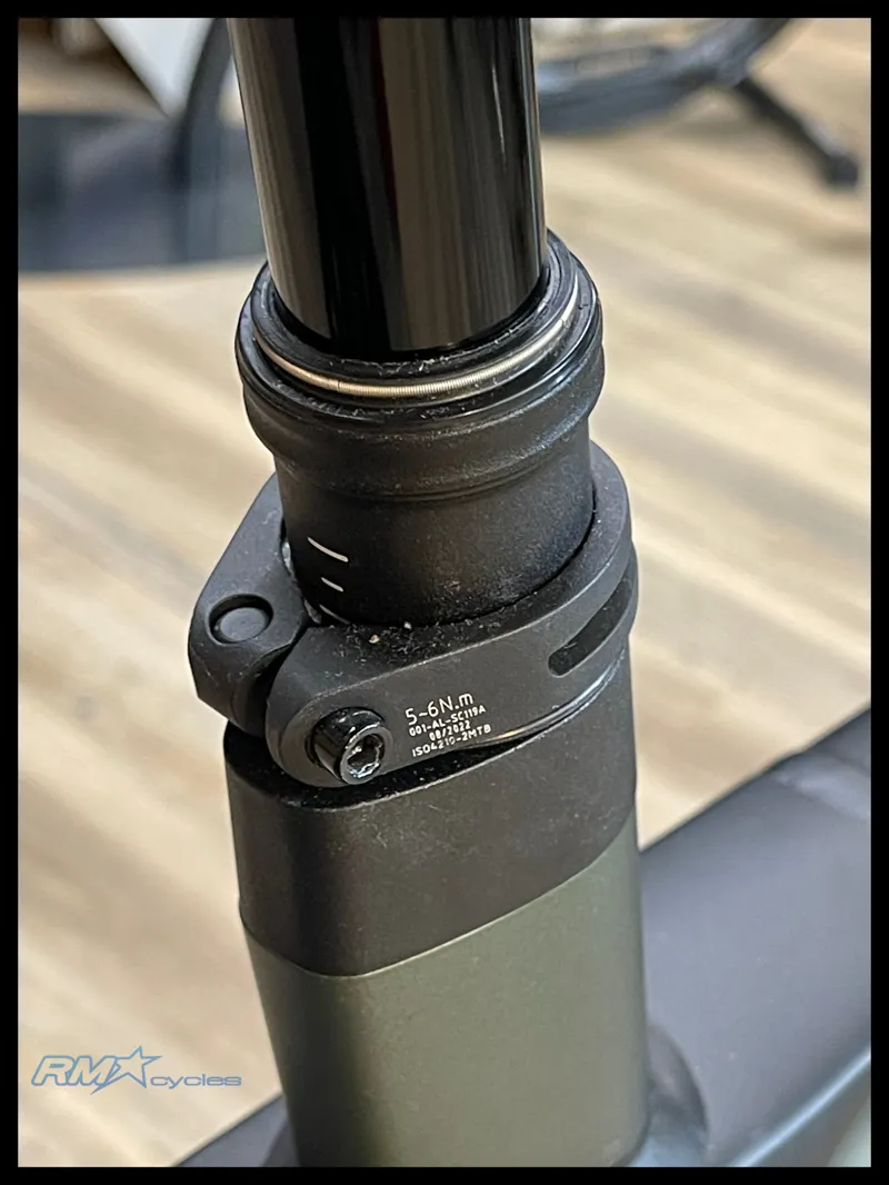 Raleigh Modum Electric Compact City Bike 40/20 Green 2024 Approved Used-7