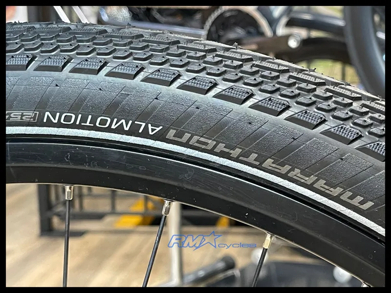 Raleigh CENTROS Cross Bar  52cm Medium Green 2023 Approved Used-11