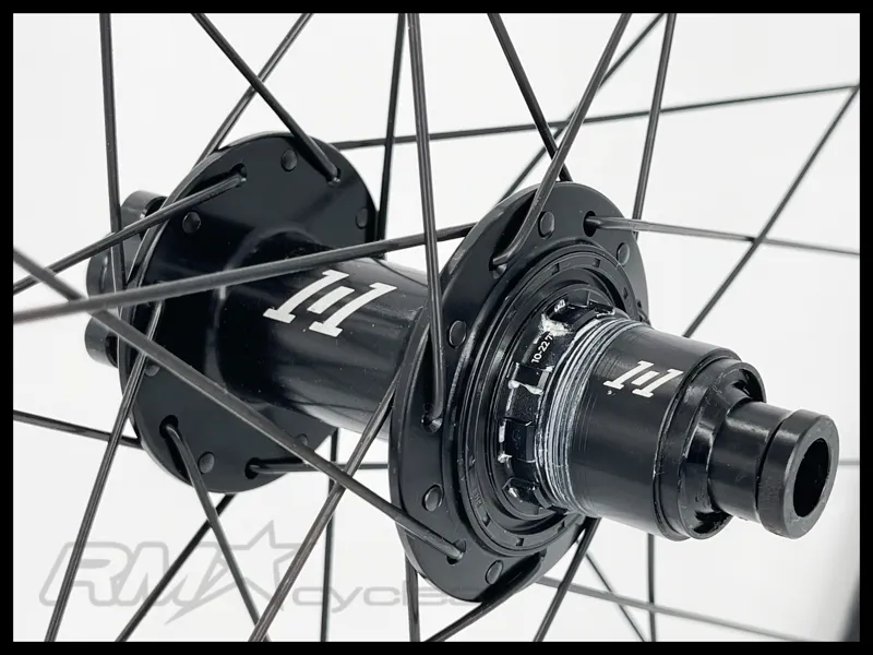 Industry 9 Raceface ARC 30 Offset MX mullet wheelset 6 bolt Sram XD-2