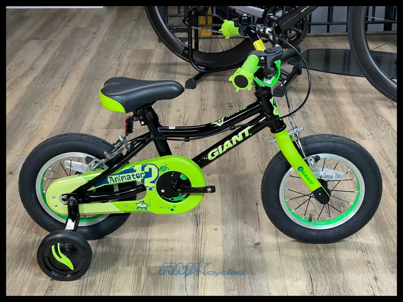 Giant Animator 12 Aluminium Kids Bike in Black 2018 Ex-Display