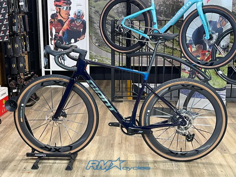Giant Revolt Advanced SL 2 Lagoon-1