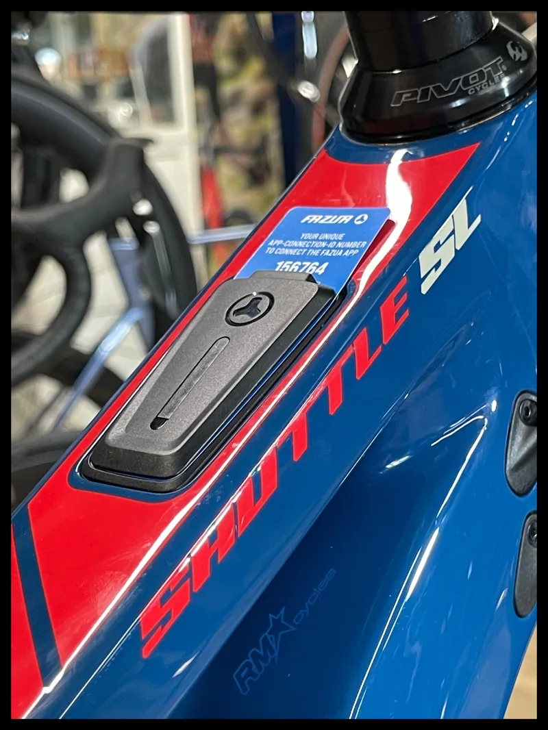 Pivot Shuttle SL Ride SLX/XT Large Blue Denim 2025-2