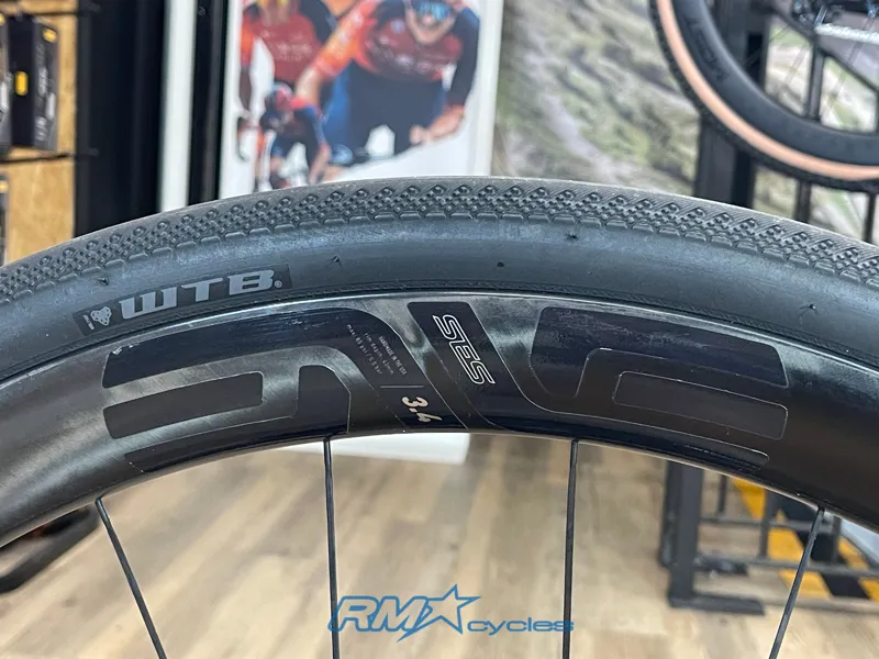 Enve Fray Agave Ultegra Di2 52cm Ex-Display-10
