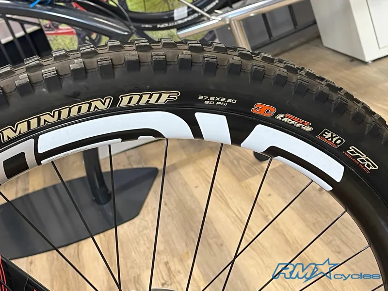 Intense Spider 2017 FS 27.5 Red / Yellow - Large Ex-Demo-13