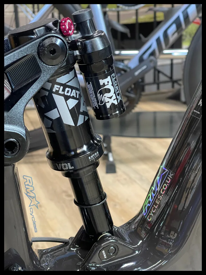 Santa Cruz Bullit 4 MX 26 Medium Black 90-6