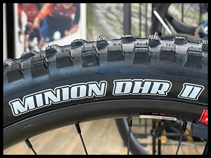 Santa Cruz Bullit 4 MX 26 Medium Black 90-11