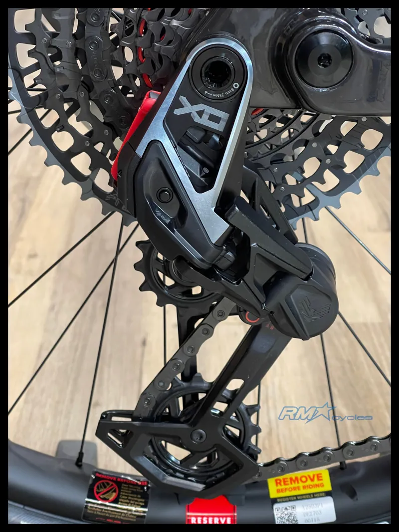 Santa Cruz Bullit Carbon CC - XO AXS Kit - Large / Gloss Black / XO AXS-4