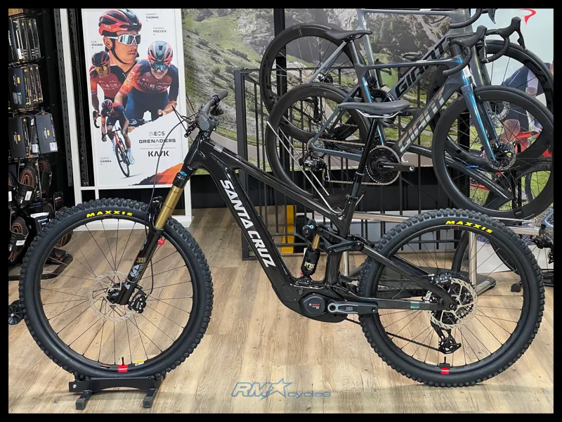 Santa Cruz Bullit Carbon CC - XO AXS Kit - Large / Gloss Black / XO AXS-1