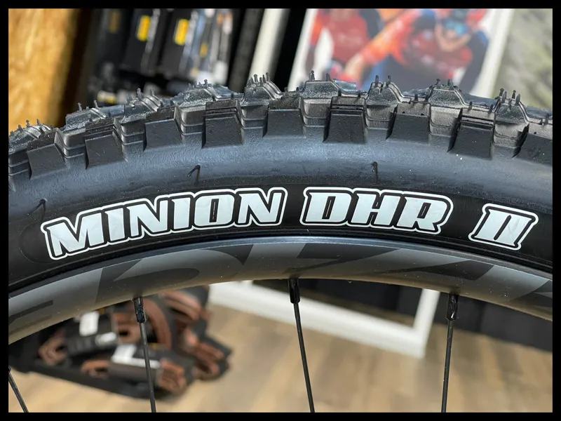 SantaCruz Nomad 5 C S Large Adder  Green 2022-10