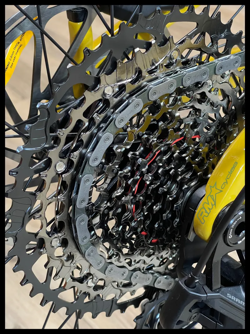 Santa Cruz Heckler SL1.1 C MX 70 Yellow 2026-2