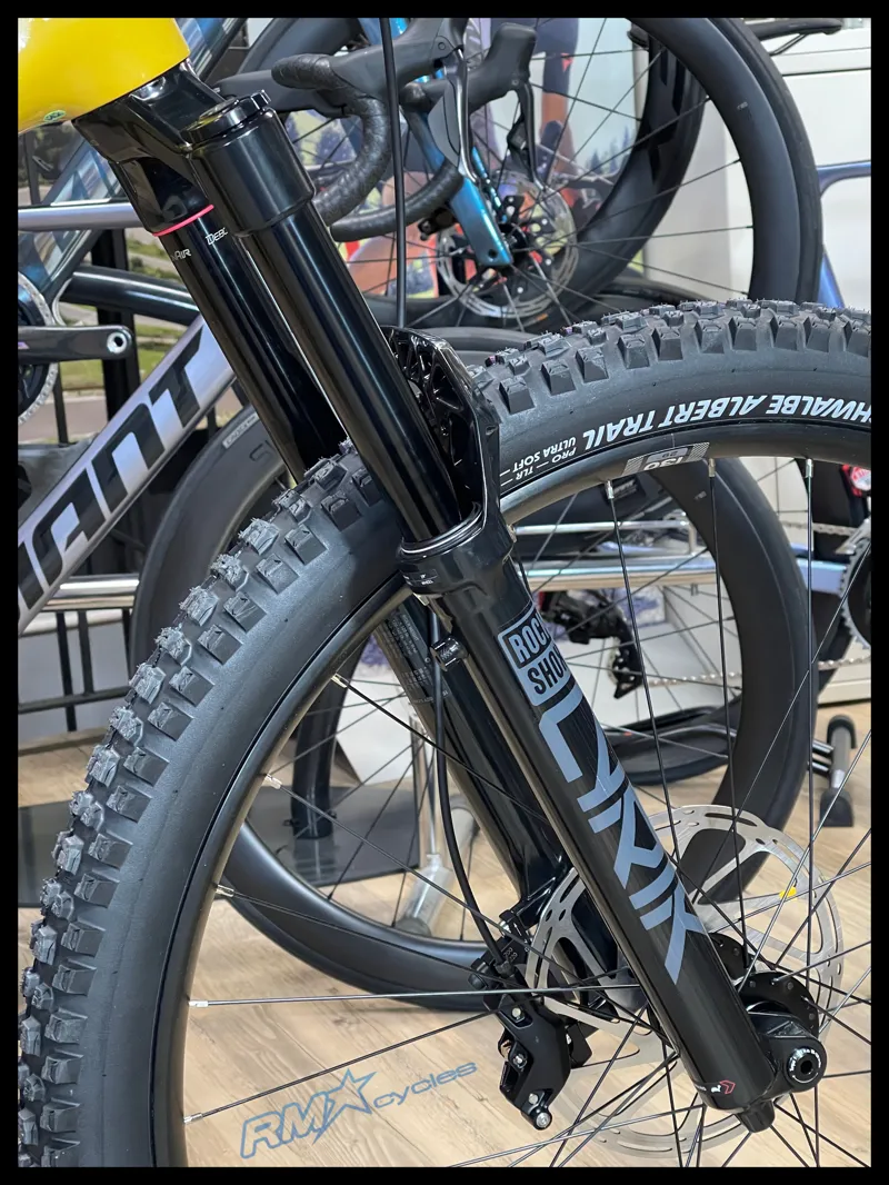 Santa Cruz Heckler SL1.1 C MX 70 Yellow 2026-7