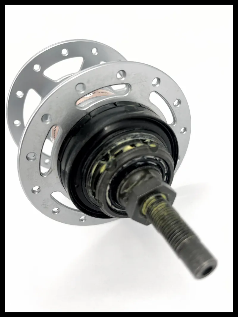 Shimano Nexus SG-3R40 3 Speed Internally Geared Rear Hub 28H 110mm O.L.D-3