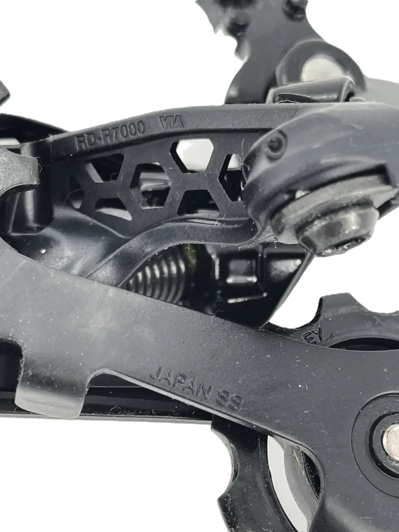 Shimano RD-R7000-SS Rear Derailleur Short Cage 11sp in Black Approved Used-2
