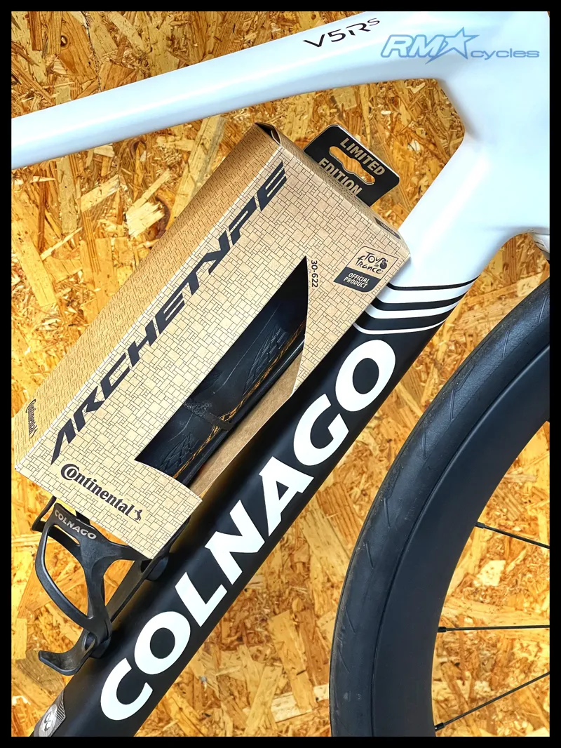 Continental Archetype Foldable Road Tyre TDF 25: BLACK 700x30c-2