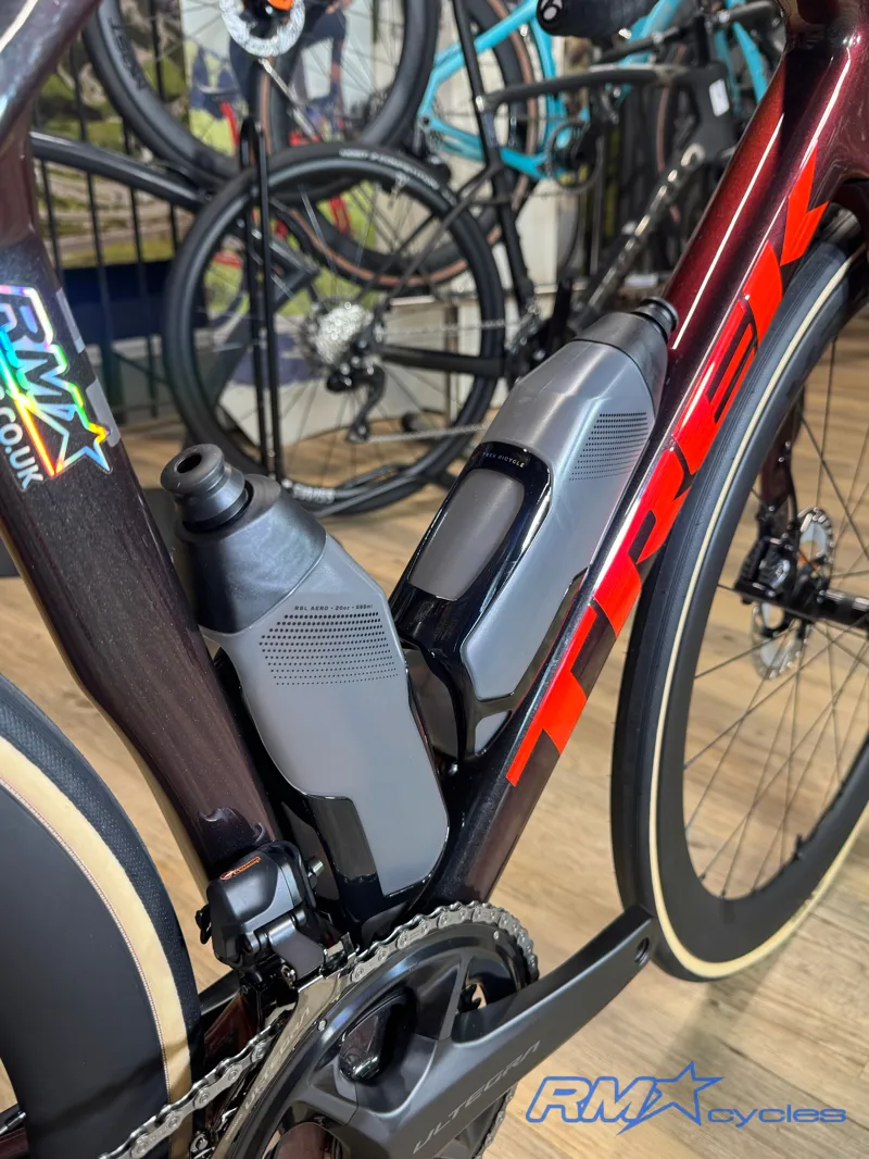 Trek Madone SLR 7 Gen 8 Road Race Bike In Carbon Red Smoke-6