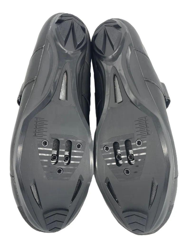 DHB Trinity Tri 43 Shoe Size 43 in Black-1