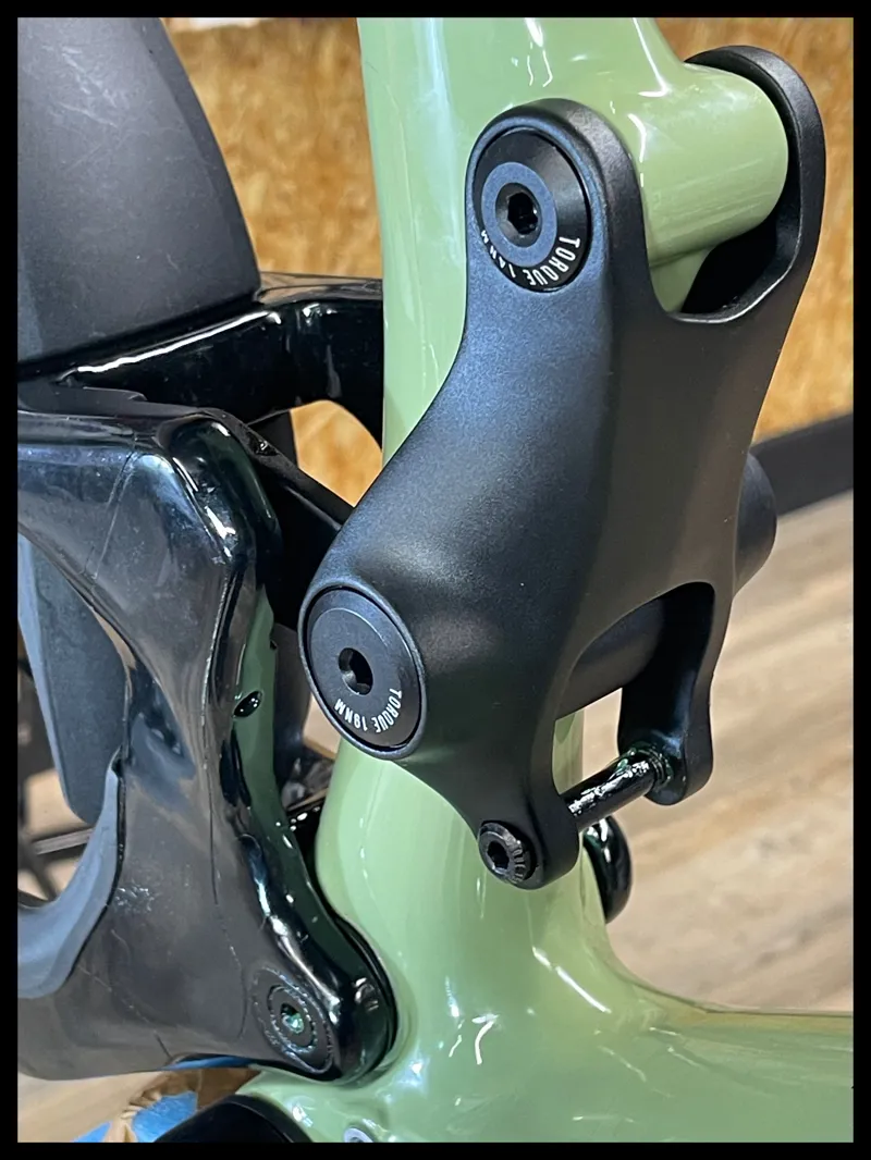 Nukeproof Giga 27.5 carbon Large Green Black 2021-5