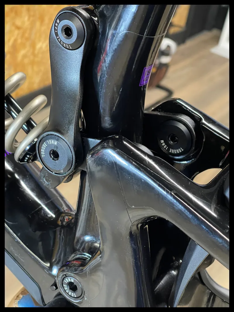 Nukeproof Giga 297 Carbon XXLarge FAST shock edition Black 2022-11