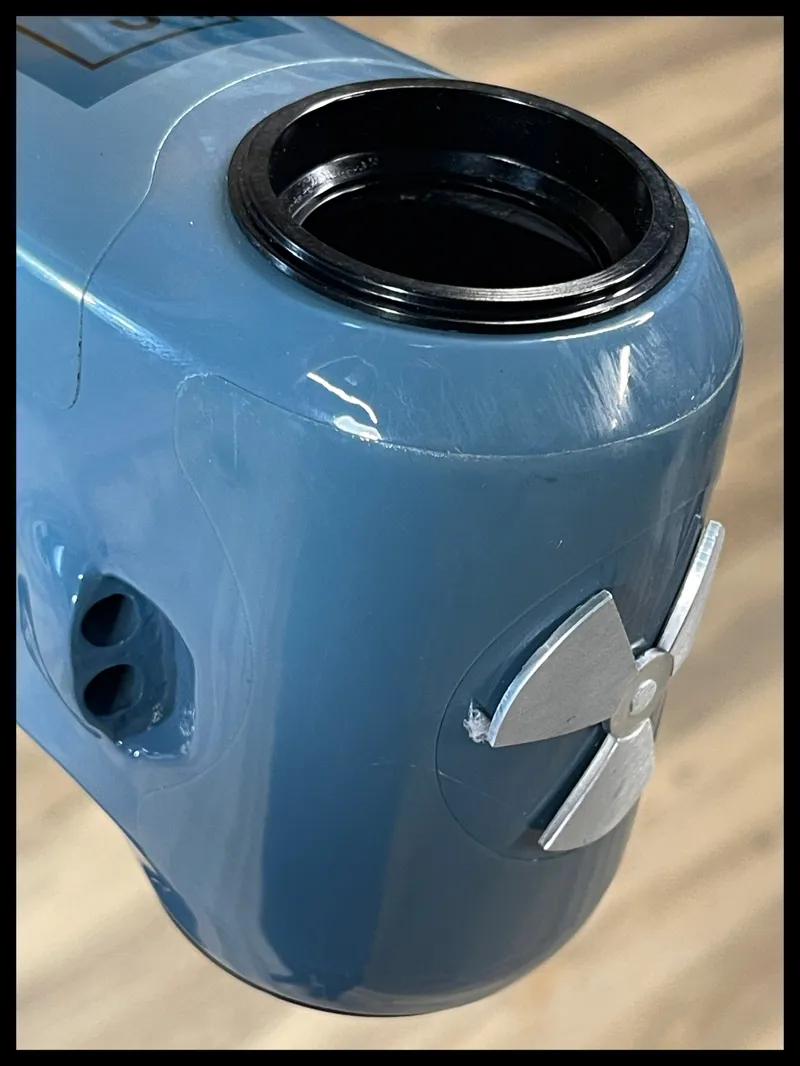 Nukeproof Giga 27.5 carbon Small Blue Yellow Frame-1