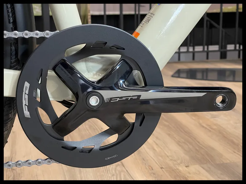 Kinesis Lyfe Equipped Hybrid E-City Electric Bike Beige Medium 2022-3