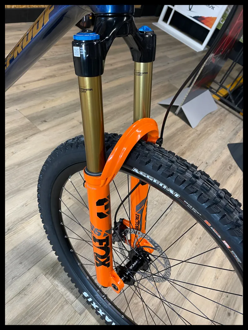 Nukeproof Reactor 290 Carbon Kraken Blue XL 2022-6