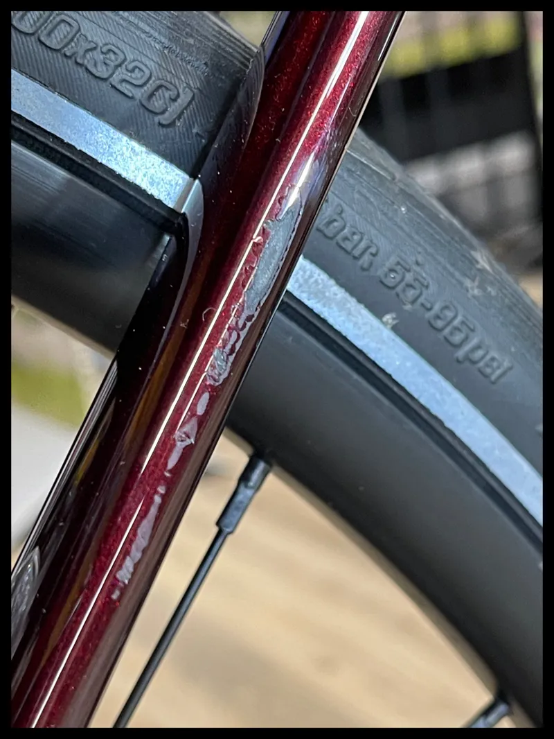 Vitus Zenium Carbon C-FB Medium Black Cherry Road Bike 2023 Ex Display-8