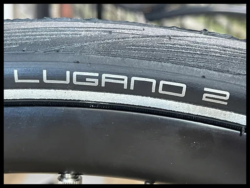 Vitus Zenium Carbon C-FB Medium Black Cherry Road Bike 2023 Ex Display-7