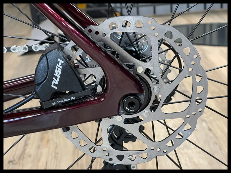 Vitus Zenium Carbon C-FB Medium Black Cherry Road Bike 2023 Ex Display-6