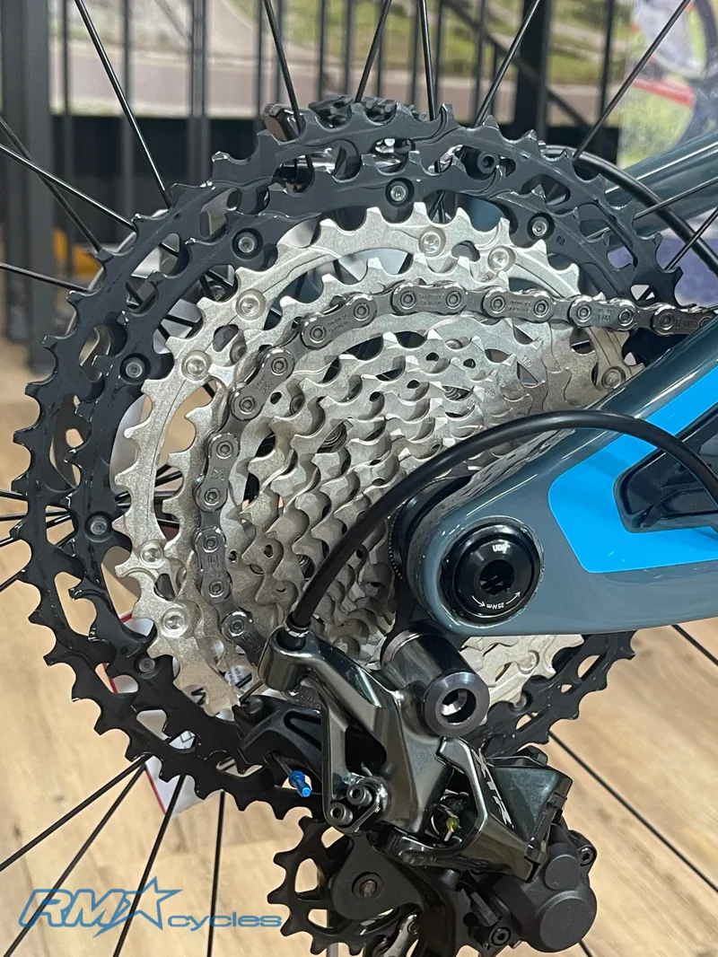 Pivot Mach 4 SL XC Mountain Bike Grey Medium New-8