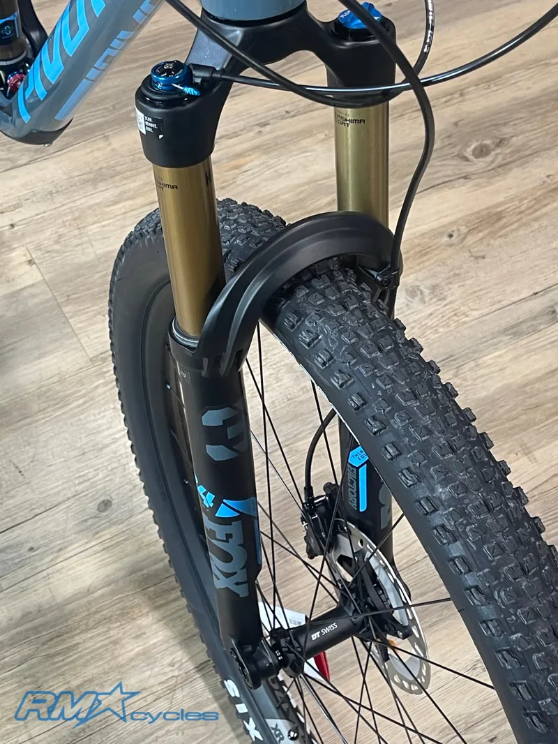Pivot Mach 4 SL XC Mountain Bike Grey Medium New-3
