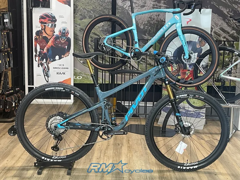 Pivot Mach 4 SL XC Mountain Bike Grey Medium New