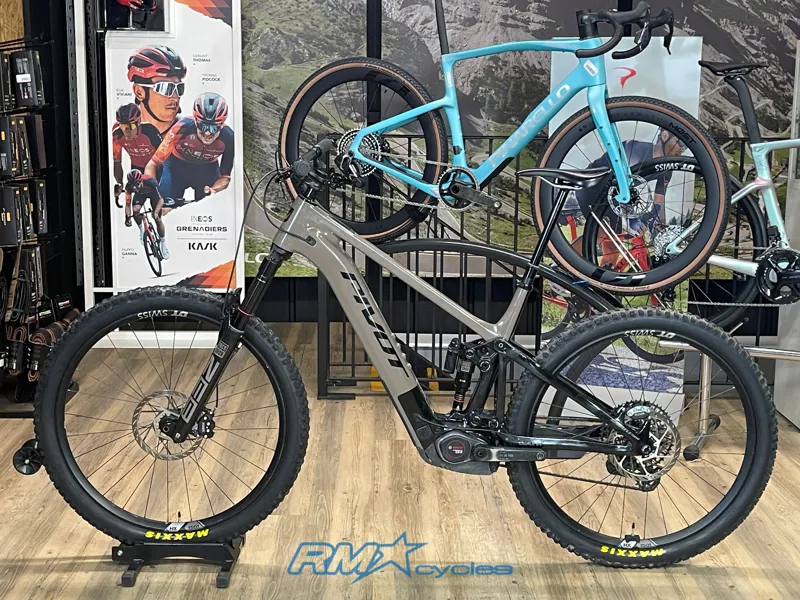 Pivot Shuttle AM Sram XO AXS Badlands Brown Large Approved Used-1