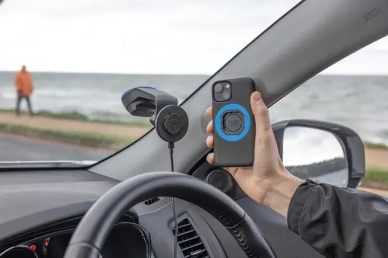 Quad Lock V5 Car Mount in Black-1