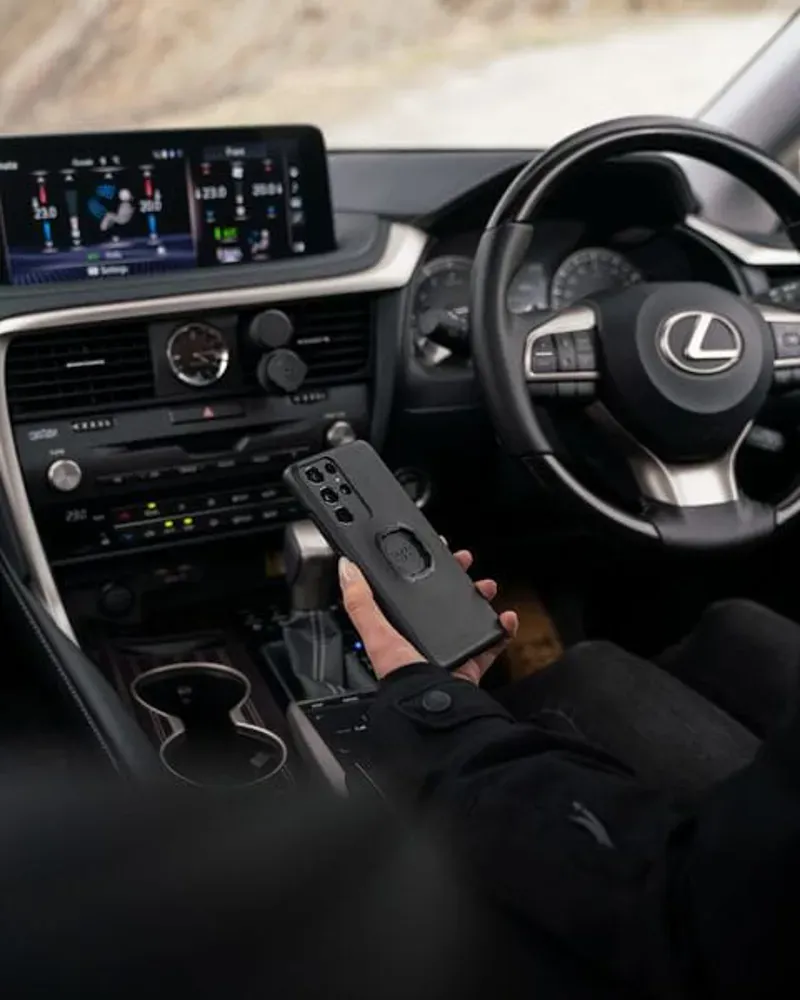 Quad Lock Car Vent Mount in Black-2